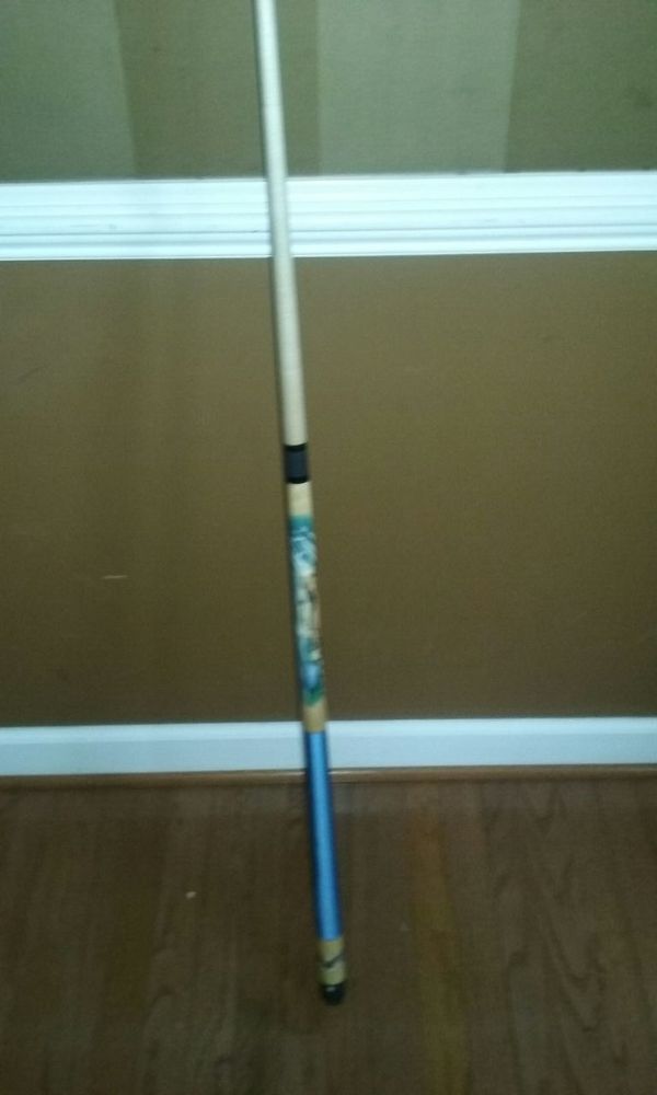 Rare McDermott-Pool-Cue-EI-06-Desert-Storm with case add ...