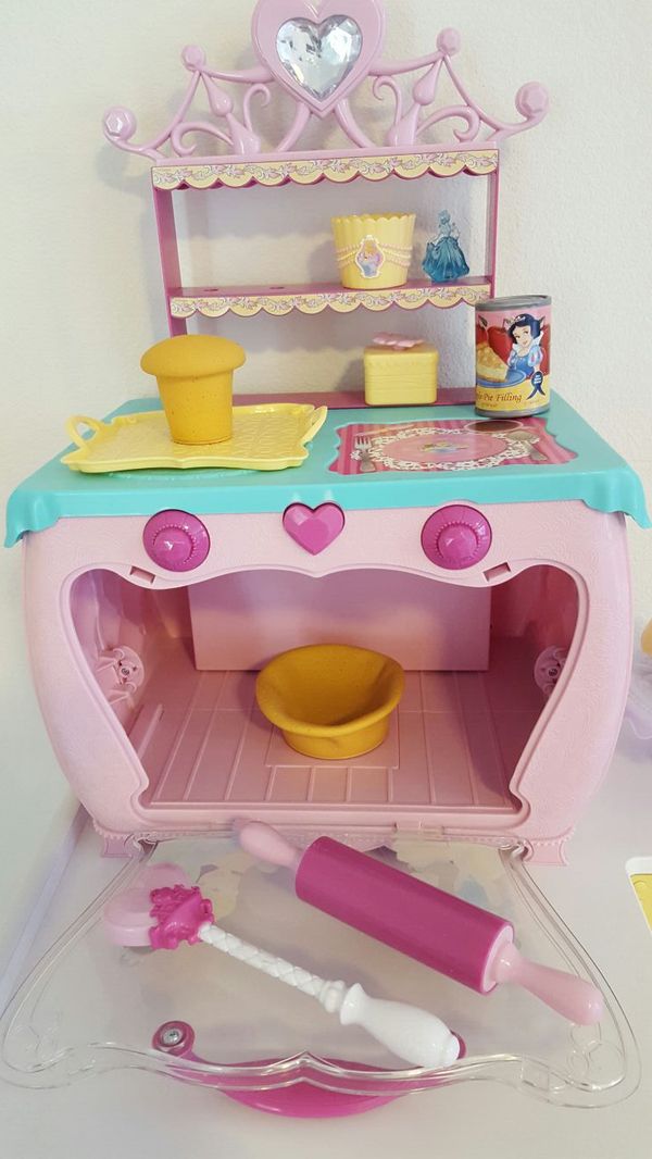 Disney Princess Magic Rise Enchanted Oven (Baby & Kids) in Kent, WA ...