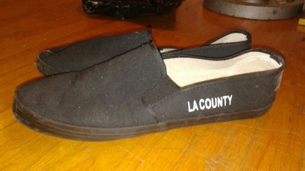 Authentic LA County Jail Shoes Slippers Slip on (Clothing