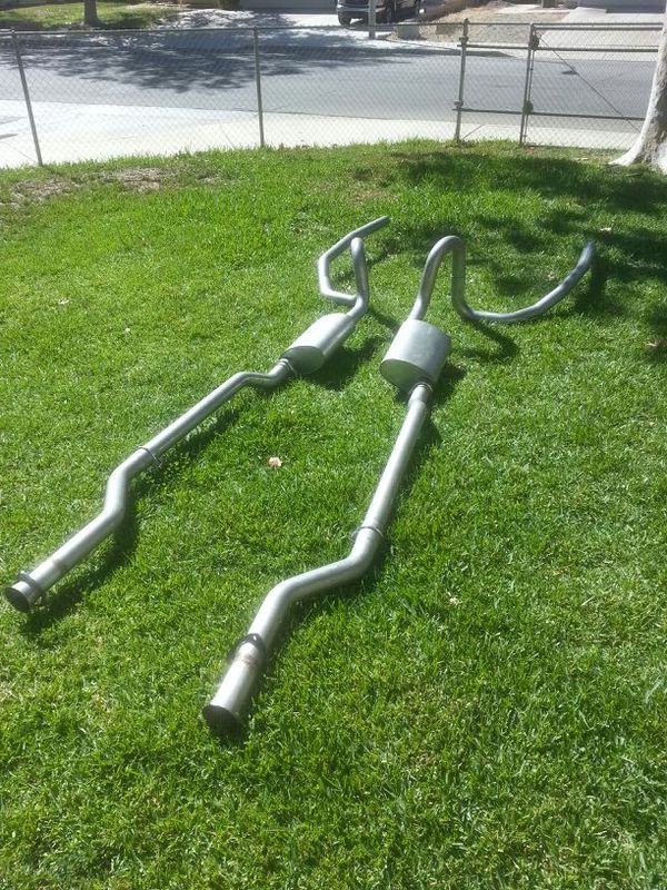 2 1/2 dual exhaust for g body 1978 1987 (Auto Parts) in Moreno Valley