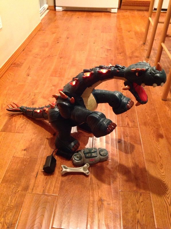 FisherPrice Imaginext Spike The Ultra Dinosaur w/Remote/Battery