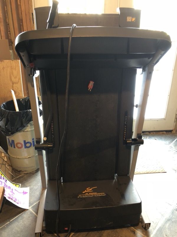 pro form crosswalk 405e treadmill beauty health in ledyard ct pro form crosswalk 405e