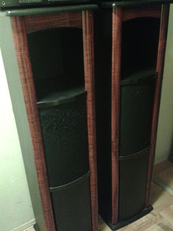 Techwood S23CH Tower Speaker System (Audio Equipment) in San Francisco