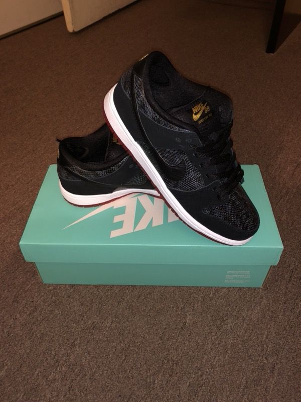 Nike sb dunks size 7.5 dead stock (Clothing & Shoes) in Temple City ... Nike sb dunks size 7.5 dead stock