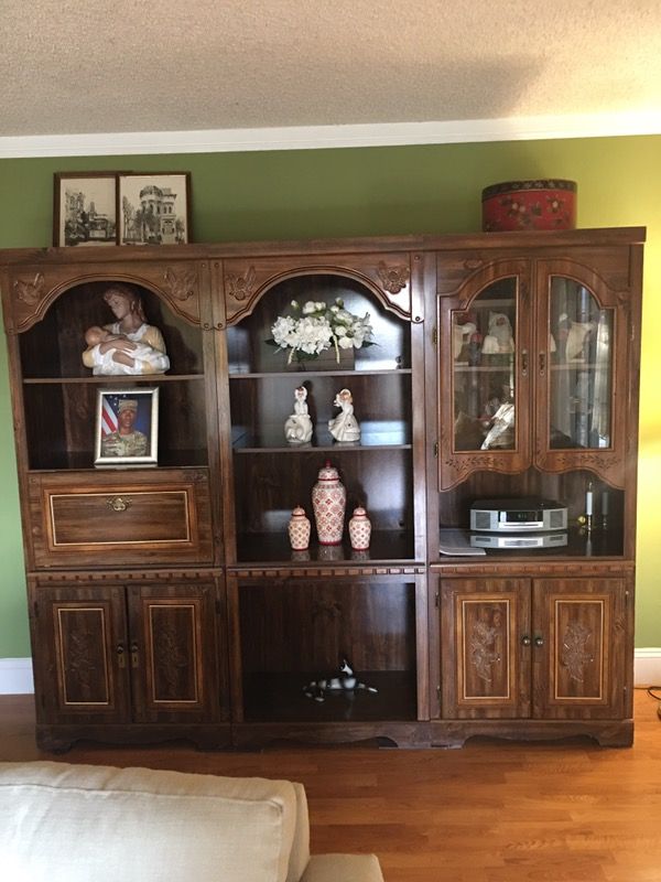 Wall unit (Jewelry & Accessories) in San Jose, CA - OfferUp Wall unit (Jewelry & Accessories) in San Jose, CA - OfferUp