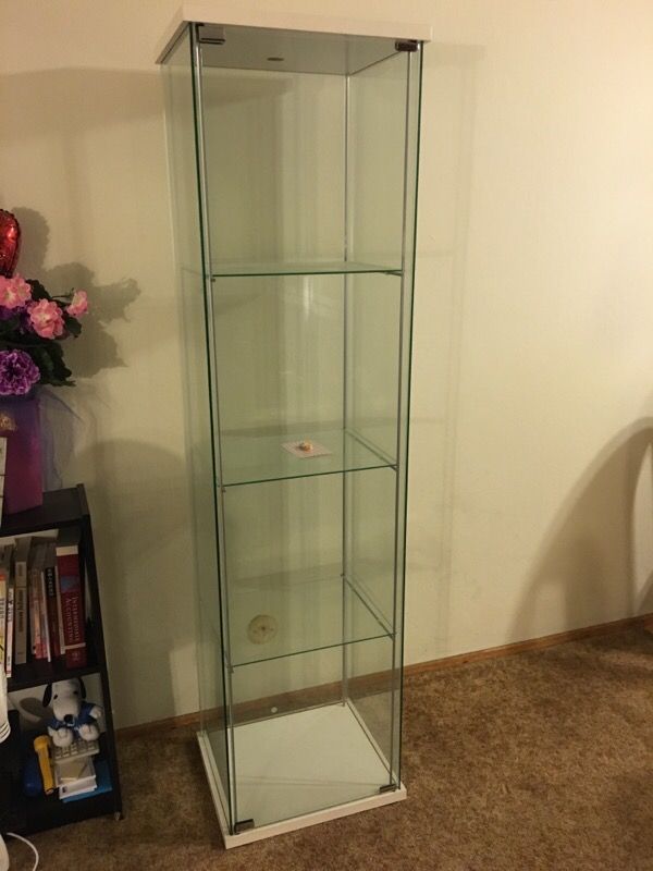 IKEA Detolf glass door white (Furniture) in Pacifica, CA