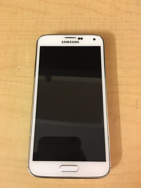 Samsung inspired S5 parts phone Cell Phones in Renton WA