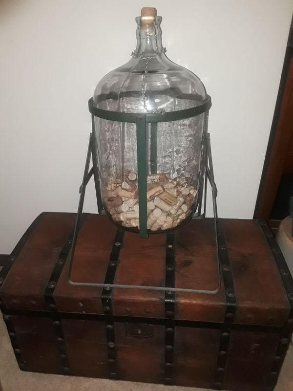 5 gallon glass wine jug