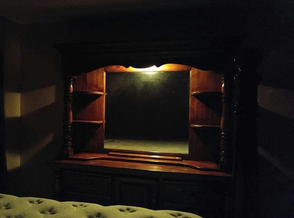 Vintage Paul Bunyan King Size Bedroom Set ( Furniture ) in ... Vintage Paul Bunyan King Size Bedroom Set ( Furniture ) in ...