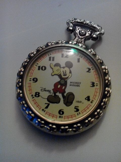 Mickey mouse vintage pocket watch ( Collectibles ) in Auburn, WA 