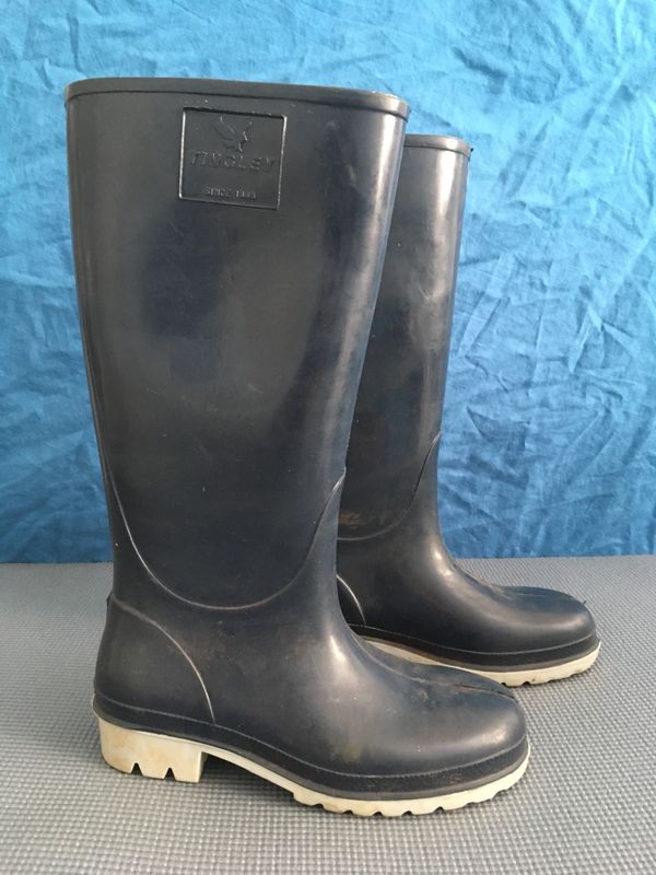 rain boots size 5 clothing shoes in asheville nc offerup rain boots size 5