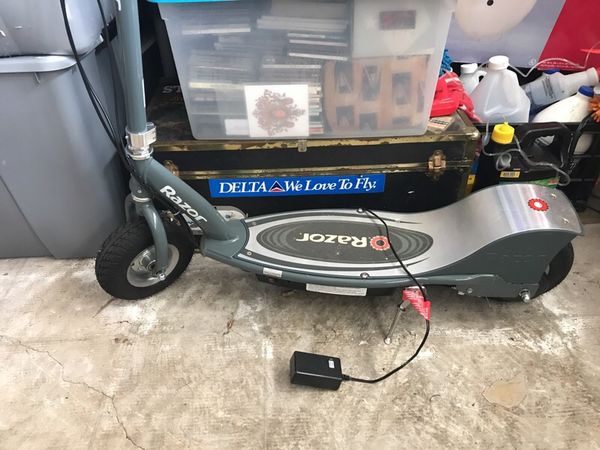 Razor Scooter 1year Old Used Once Razor Scooter 1year Old Used Once