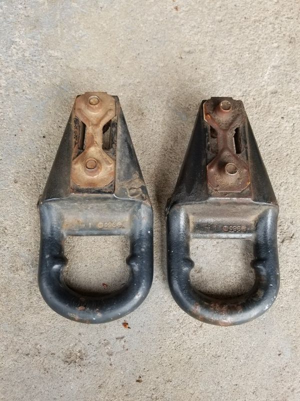 Tow Hooks (Auto Parts) in Oneida, NY - OfferUp