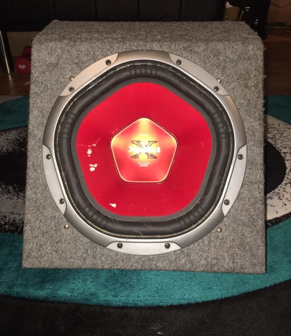 Sony Xplod 12 inch 1,200 watt Sub with Box (Audio Equipment) in Bronx, NY