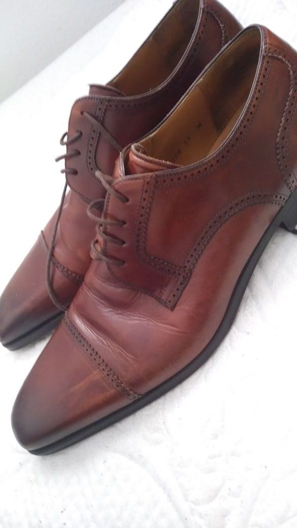  Spanish  Leather dress  shoes  Clothing  Shoes  in Kent WA 