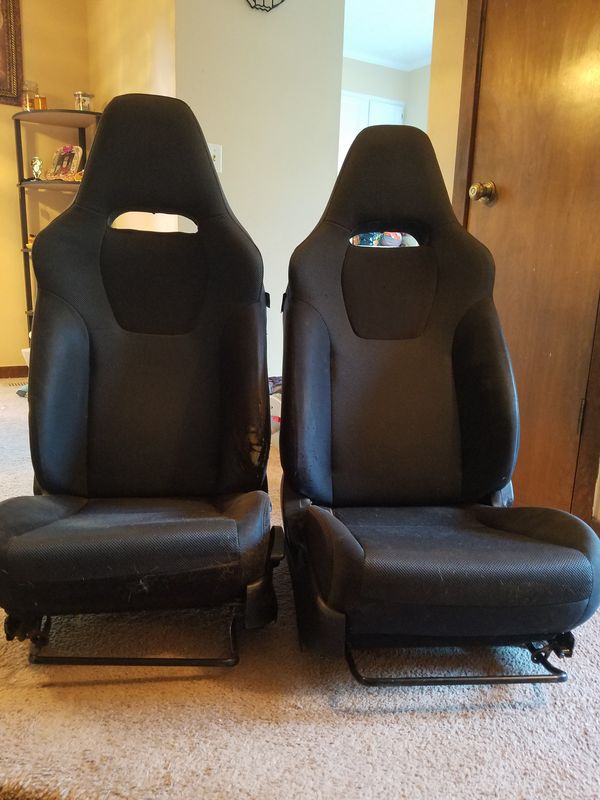08 Wrx bucket seats (Auto Parts) in Fayetteville, NC - OfferUp