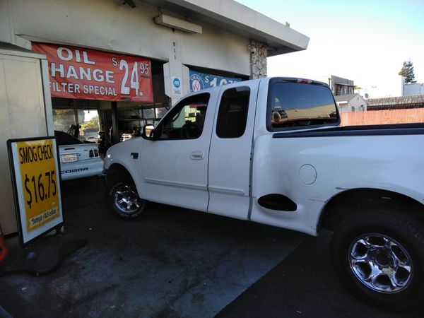 2001 Ford F150 5 4 Engine 2wd Automatic Transmission Cars Trucks