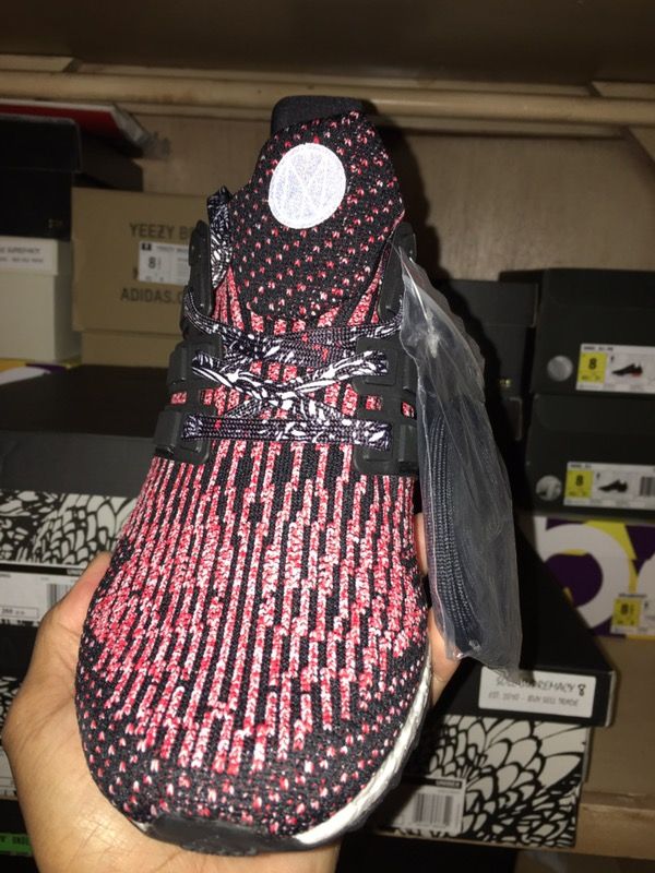 Adidas Ultra Boost Size 8 Mens Adidas Ultra Boost Size 8 Mens