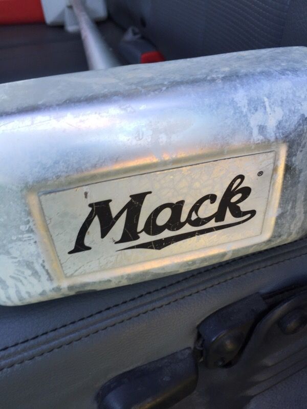 Mack air horn (Auto Parts) in Denton, TX
