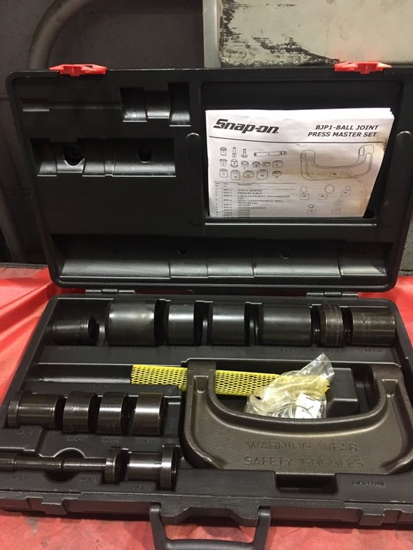 Brand new Snapon BJP1Master Ball joint press set (Tools & Machinery
