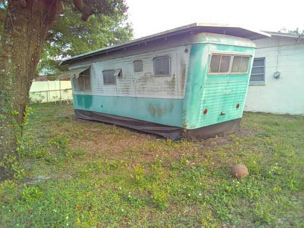 An Antique Old But Good Rv Inside Needs Alittle Repair Would Make A Perfect Addition An Antique Old But Good Rv Inside Needs Alittle Repair Would Make A Perfect Addition