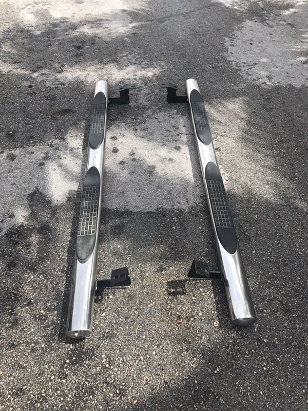 20052017 Toyota Running Boards Step Side Chrome (Cars & Trucks