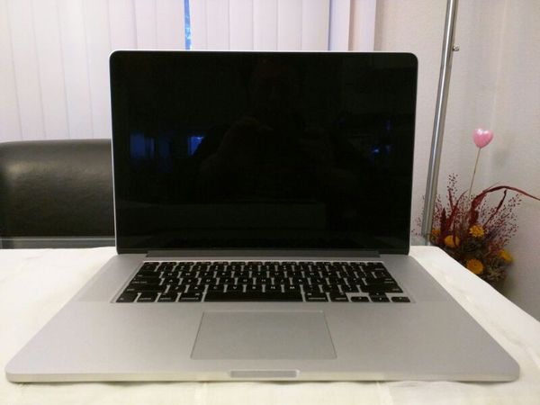 2014 15 inch Retina Macbook Pro, Applecare (Computer 