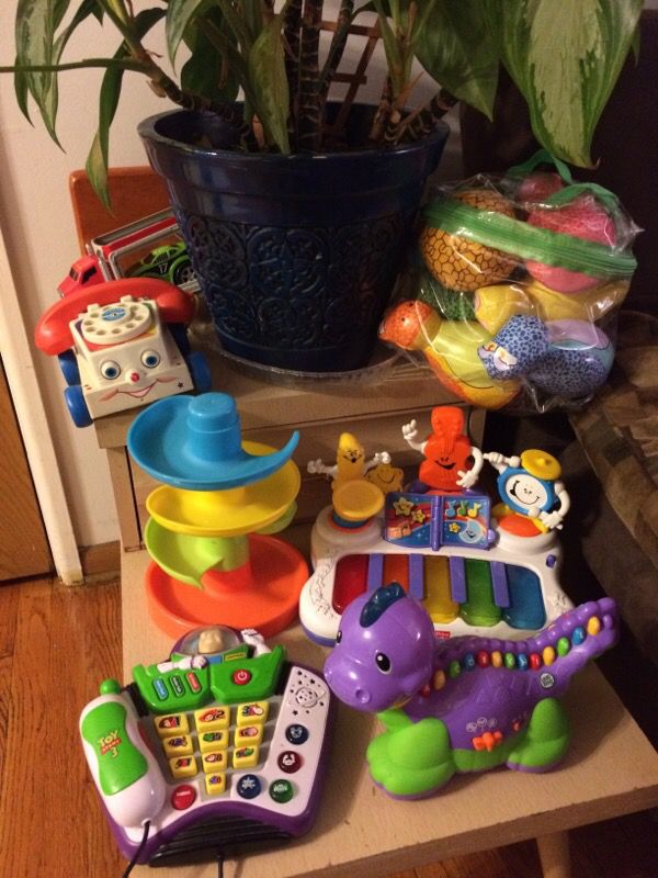 Lot Of Toys 71