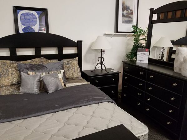 Bedroom Sets Grand Rapids Mi bedroom set (furniture) in grand rapids, mi - offerup Bedroom Sets Grand Rapids Mi bedroom set (furniture) in grand rapids, mi - offerup