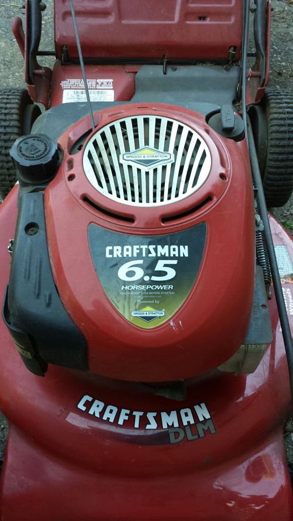 Self Propelled Mower Craftsman 6.5 hp Rear Bag (Home 