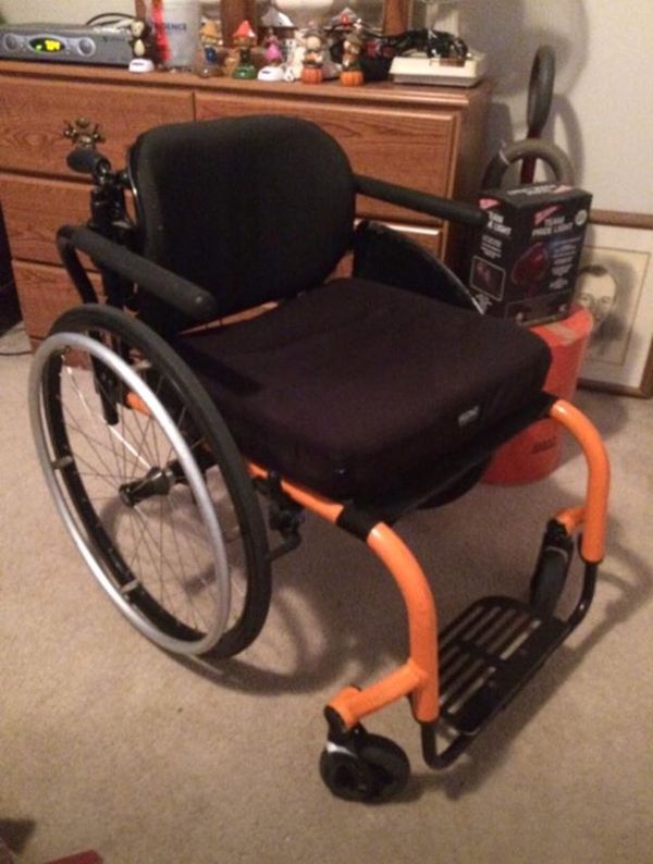 Tilite manual wheelchair (Beauty & Health) in Portland, OR OfferUp