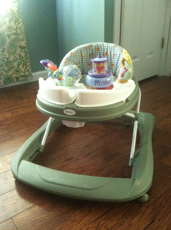 Safety 1st whinnie the pooh walker (Baby & Kids) in Spanaway, WA