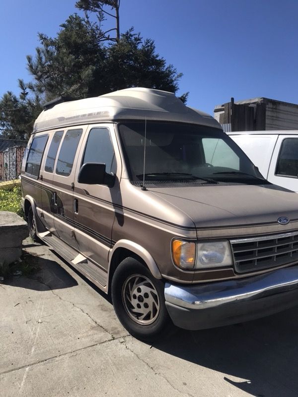 Ford Econoline E150 Wagon Camper Van Conversion Solar Ford Econoline E150 Wagon Camper Van Conversion Solar
