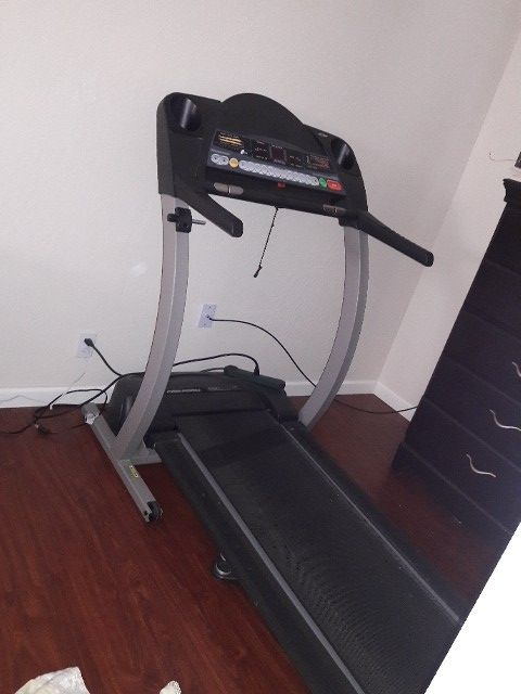 pro form 535x treadmill sports outdoors in albuquerque nm offerup pro form 535x