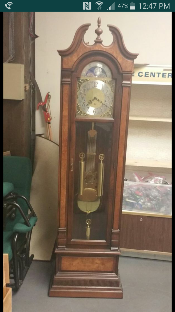 Antique HL Hubbell Grandfather clock (General) in Longview, WA
