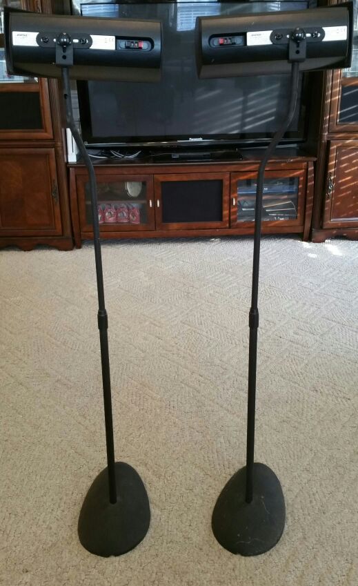 Bose 161 Speakers and Sanus Speaker Stands (Audio ...